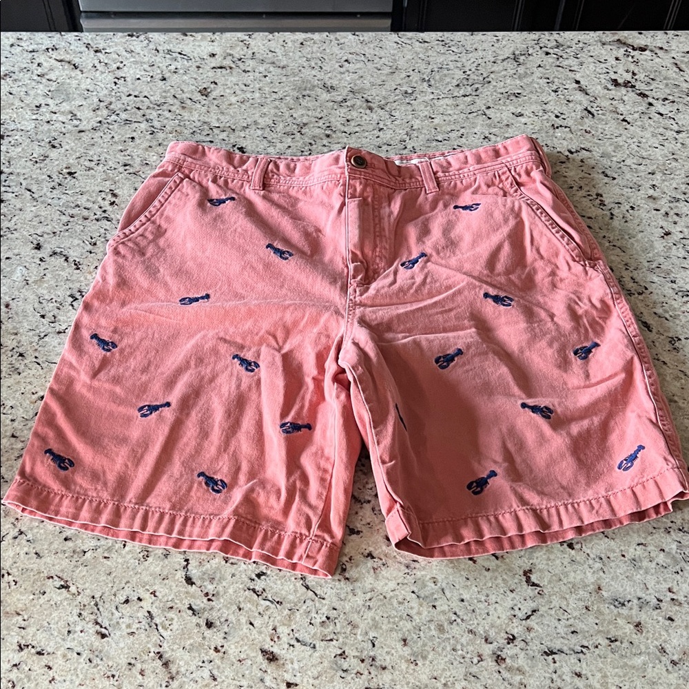 Izod Saltwater Red and White Shorts with Navy Lobster Detail
